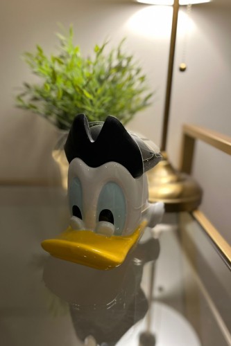 كوب بطوط مع غطاء