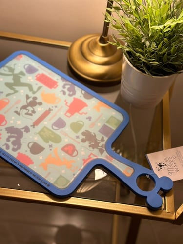 لوح تقطيع ميكي