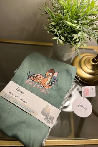 بجامة بامبي