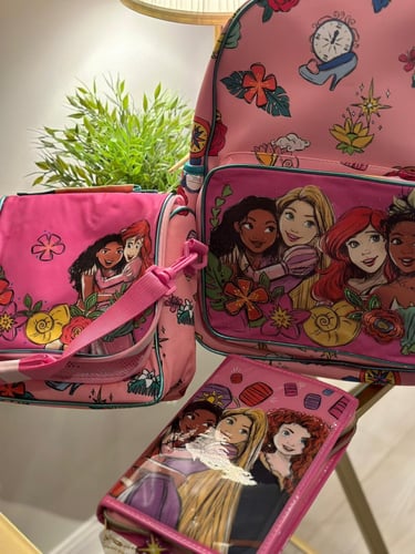 طقم قرطاسية الاميرات