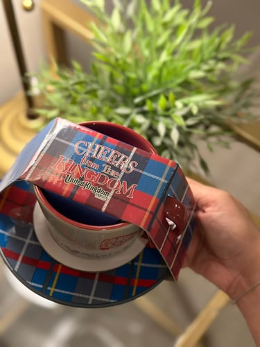 كوب وصحن ميكي ماوس لندن