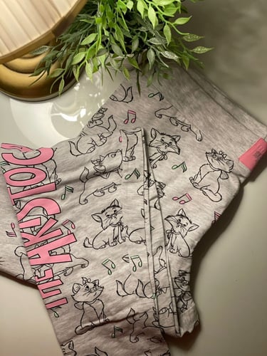 بجامة ماري قطط ذوات M