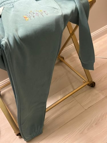 طقم بلوفر وبنطلون ويني ذا بو