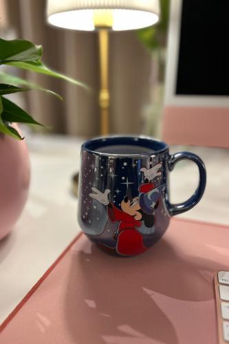 كوب ميكي الساحر