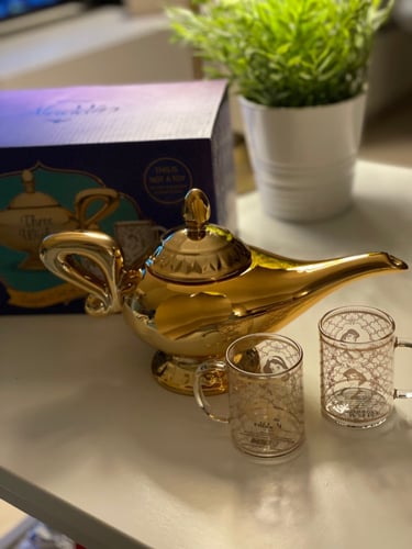 طقم ابريق المصباح السحري وكوبين