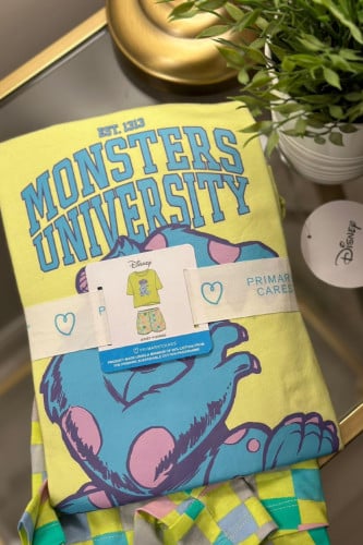 بجامة شركة المرعبين