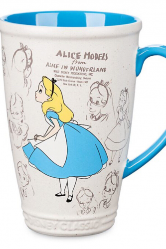 كوب اليس في بلاد العجائب