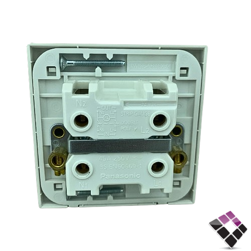 مفتاح مكيف أبيض عريض 7×7 باناسونيك Pansonic 45A