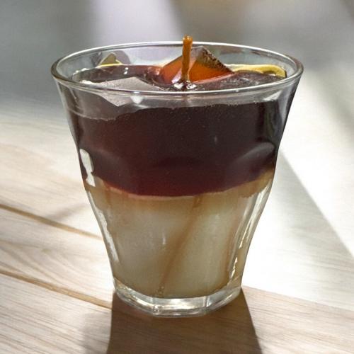 شمعة قهوة الآيس لاتيه