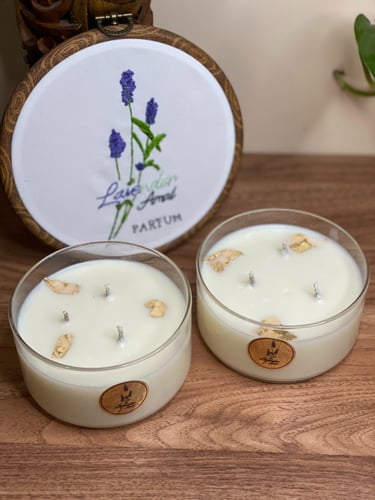 شمعة بطبقتين