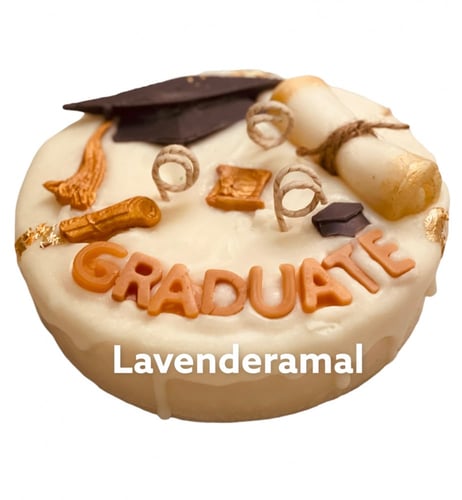 كيكة التخرج