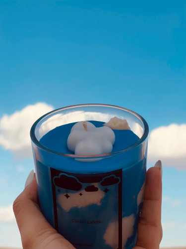 شمعة الغيوم