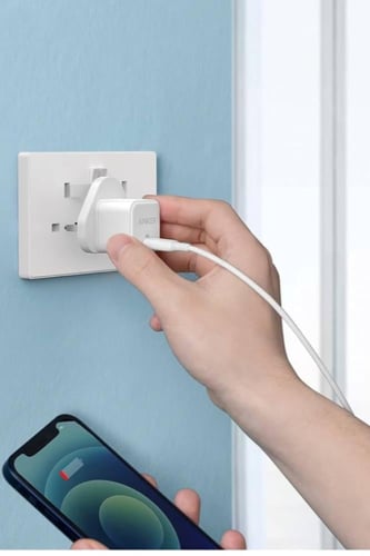 شاحن جداري Power port lll 20W PD