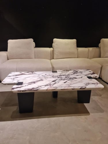 طاولة رئيسية TRq