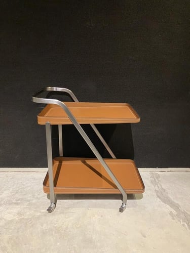 عربة تقديم GEST-49