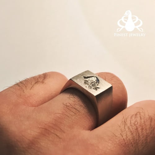 خاتم القلب المحفور