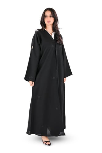 عباية كريب مطرز منثور اسود