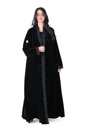 عباية مخمل بكلفة من الامام