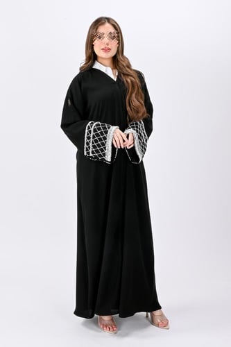 عباية ملكي بتطريز فضي يدوي