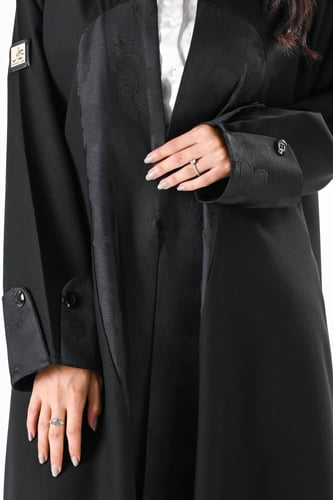 عباية كريب مع جكار