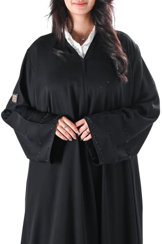 عباية ربع كلوش بفصوص على الكم