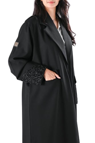 عباية كريب شك يدوي اسود