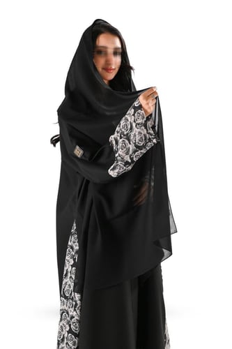 عباية كريب كلوش بقماش شيفون