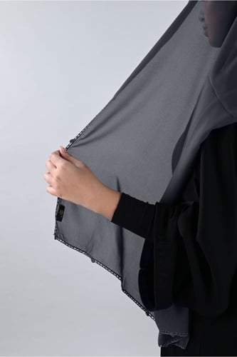 طرحة ليزر بتطريز يدوي