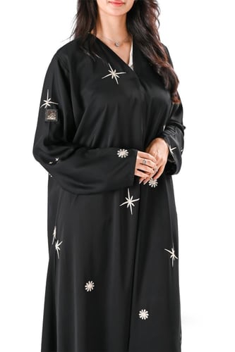 عباية بلاك بيري بتطريز منثور