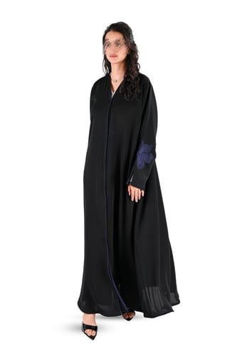 عباية انترنت بتطريز كحلي