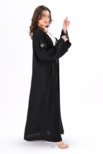 عباية بلاك بيري بتطريز يدوي منثور