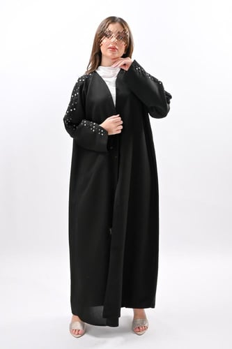 عباية كريب بتطريز يدوي ملون