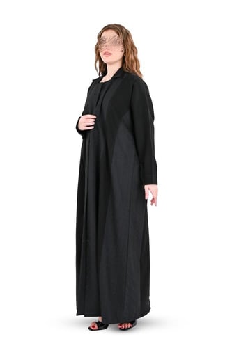 عباية كريب مع تطريز