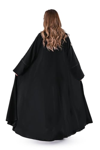 عباية ملكي بتطريز اسود