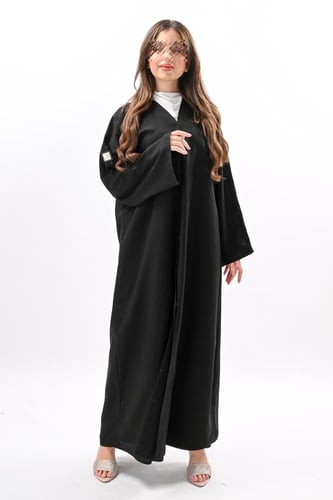 عباية كريب بكلفة سوداء