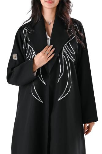 عباية كريب بتطريز ابيض