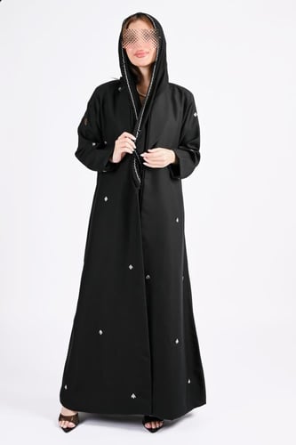 عباية بليزر كريب مبطن تطريز فضي