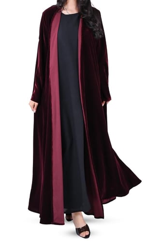 عباية مخمل شتوي سادة عودي