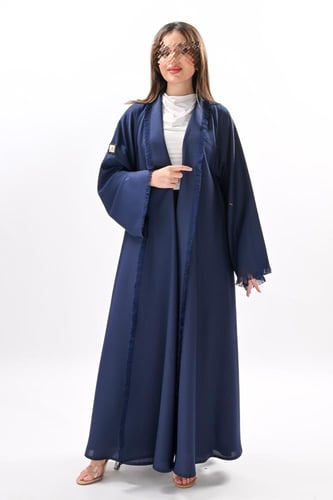 عباية كريب تربل كلوش بلون كحلي