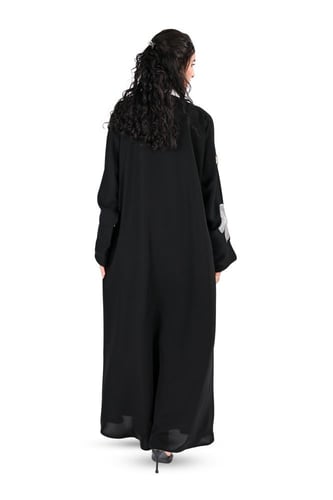 عباية انترنت بتطريز ابيض