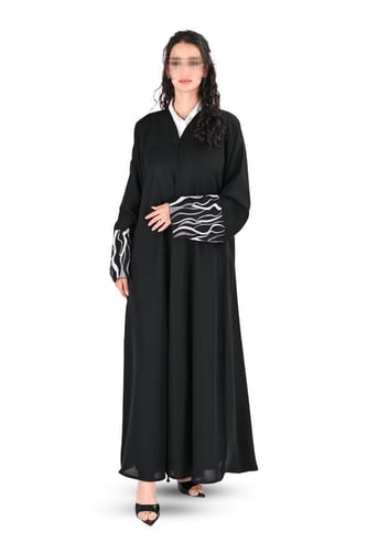 عباية انترنت بتطريز ملون