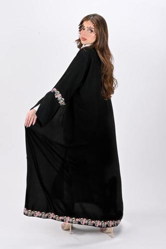 عباية ربع كلوش مع تطريز ملون