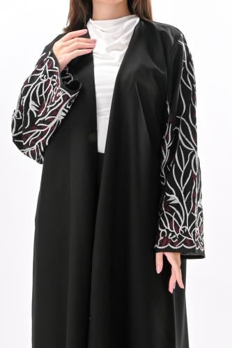 عباية كريب بتطريز على الاكمام