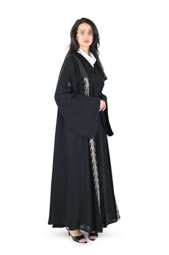 عباية الندى كلوش بكلفة نحاسي