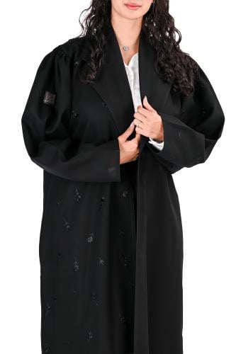 عباية كريب بتطريز اسود