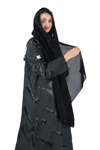 عباية جكار ارقنزا اسود