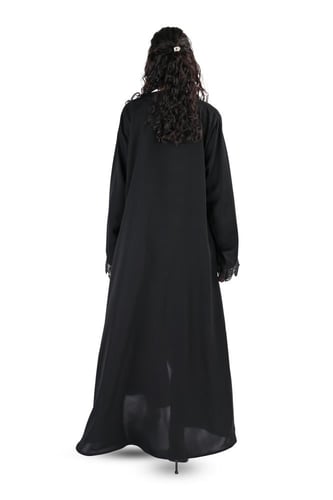 عباية بلاك بيري بكلفة على الكم