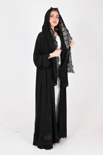 عباية بلاك بيري كلوش بدنتيل