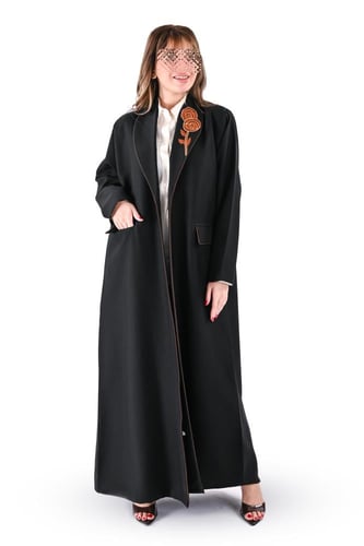 عباية كريب بليزر بجيوب