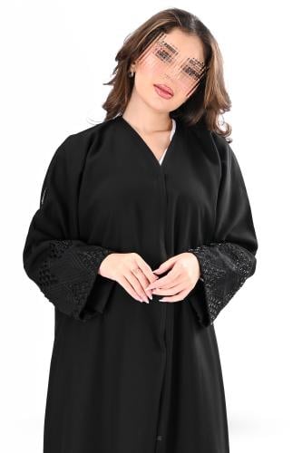 عباية كريب بتطريز يدوي اسود